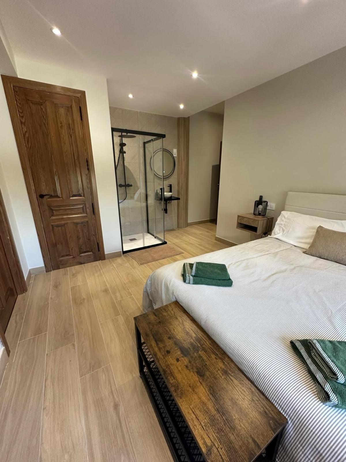 La Casa Del Tejado Сasa de vacaciones Toledo